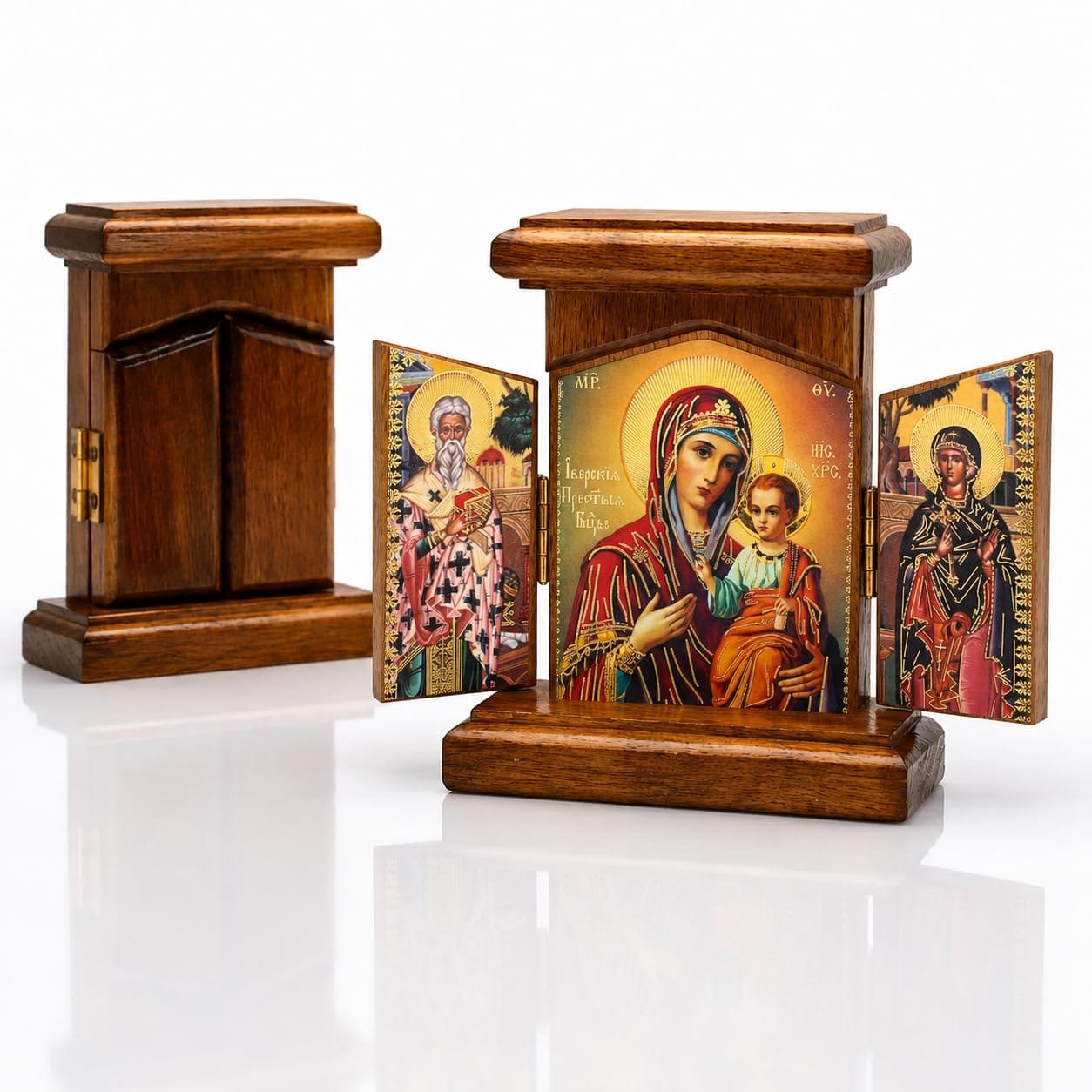 Klappbares Holz-Triptychon mit Maria, Jesuskind, Erzengel Michael und Gabriel, 12 × 12 cm