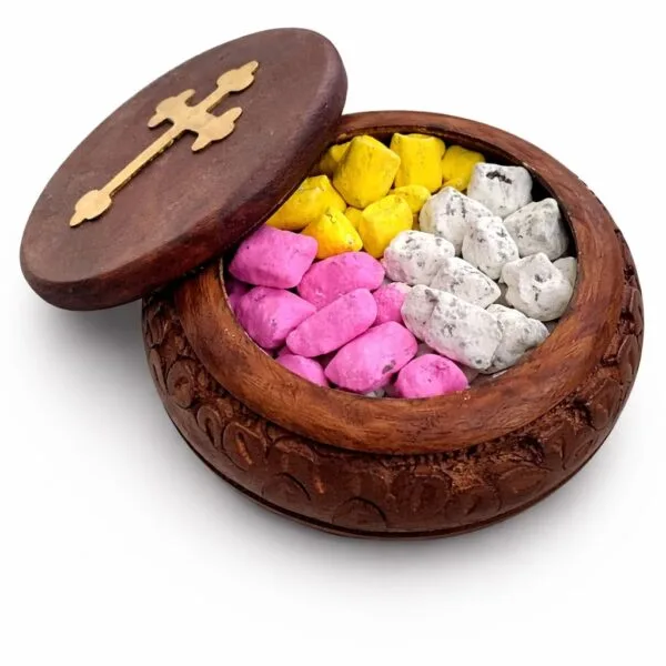 Startseite 10 Griechischer Kirchenweihrauch 20 g in Holzbox – Duftvariante Floral & Exotisch