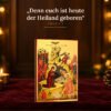 Weihnachtsikone Geburt Christi auf festlich gedecktem Tisch mit Kerzen und Samt – Lukas 2,11