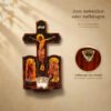 Kruzifix aus Holz mit Ikonen – Standkreuz mit Teelichtglas für Hausaltar und Gebetsecke 14 Holzkruzifix mit Teelicht an der Wand und Aufhänger aus Metall auf der Rückseite