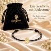 Schutzengel-Armband mit schwarzer Kordel im misticSparks Samtsäckchen, Geschenk zur Taufe und Geburt